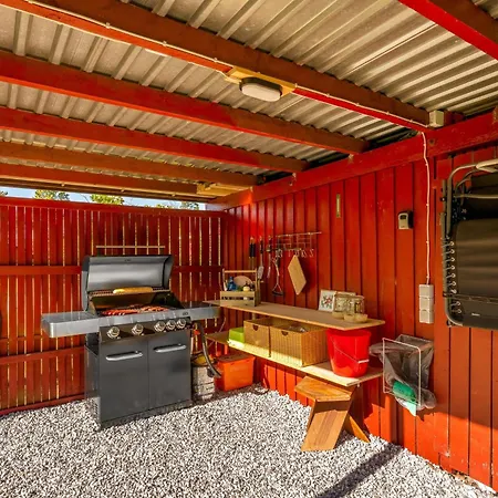 Newly Renovated With Outdoor And Outdoor Sauna By The Fjord Hébergement de vacances Skjern